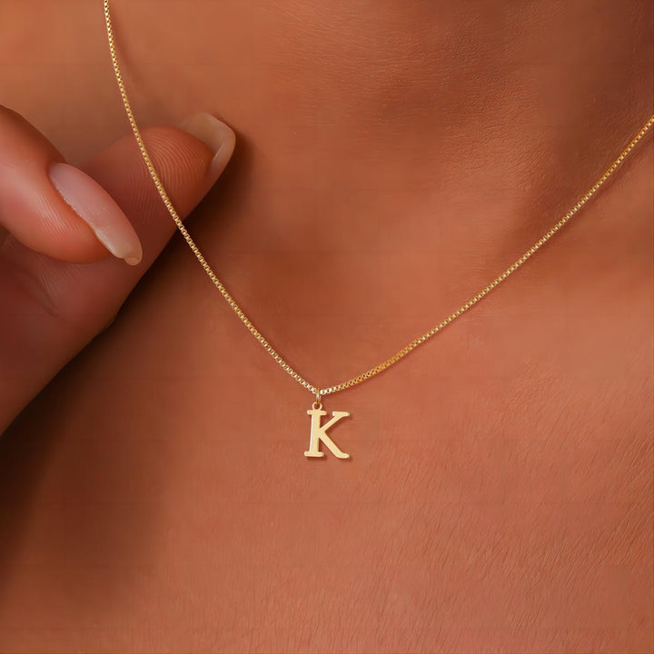 Halskæde med kærlighedsbrev-initialer | Guld 18k