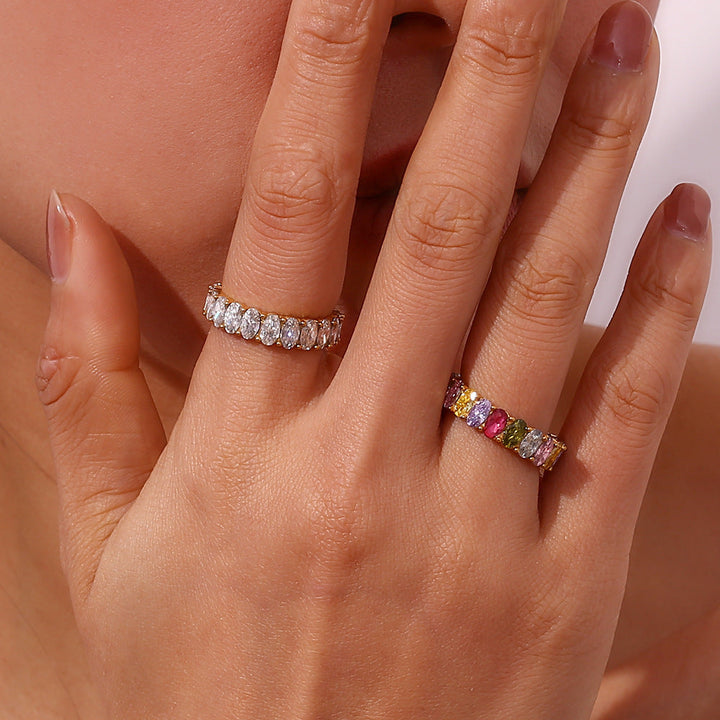 Antoinette Ring med Diamantsimulant | 18k Guld
