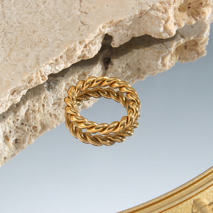 Melody Twist Ring | 18k Guld