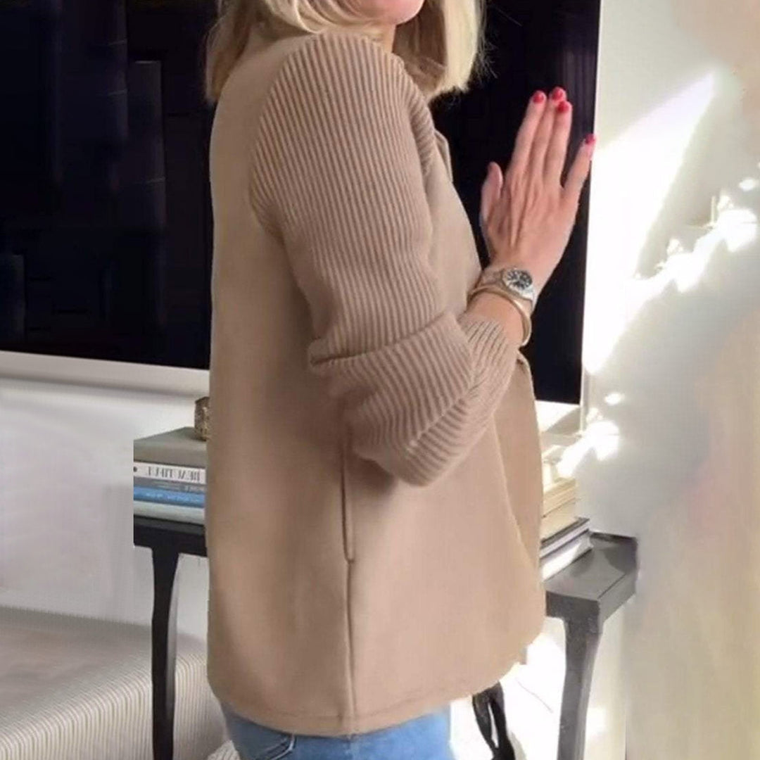 Amora | Elegant Blazer med Strikkede Ærmer